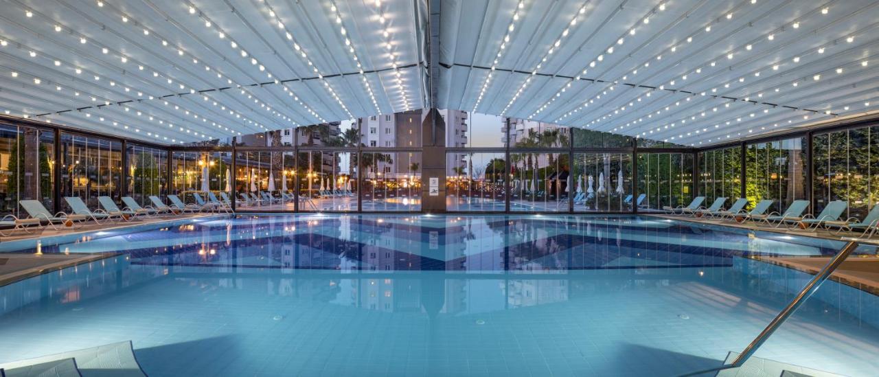 Ramada Resort By Wyndham Lara Анталия Екстериор снимка